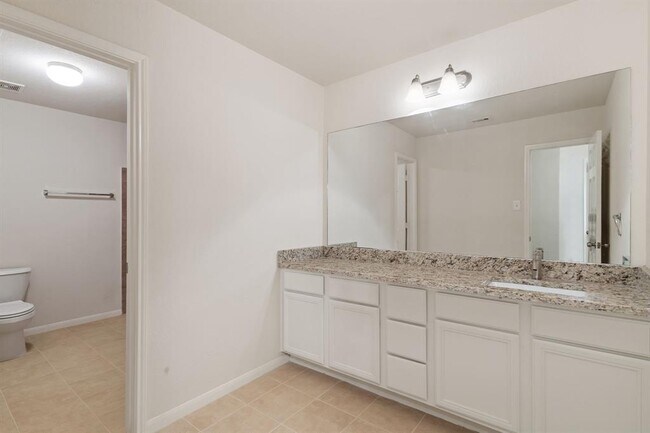 Building Photo - 18818 N Wren Arbor Cir