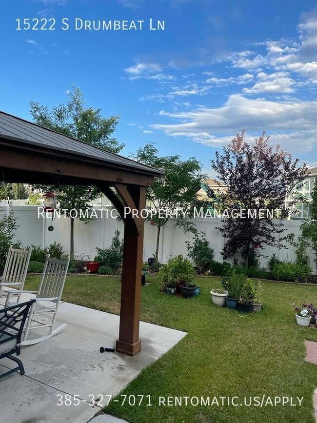 Building Photo - 15222 Drumbeat Ln