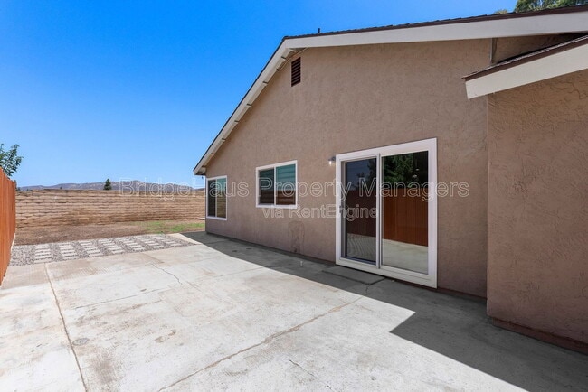 Building Photo - 11004 Collinwood Dr