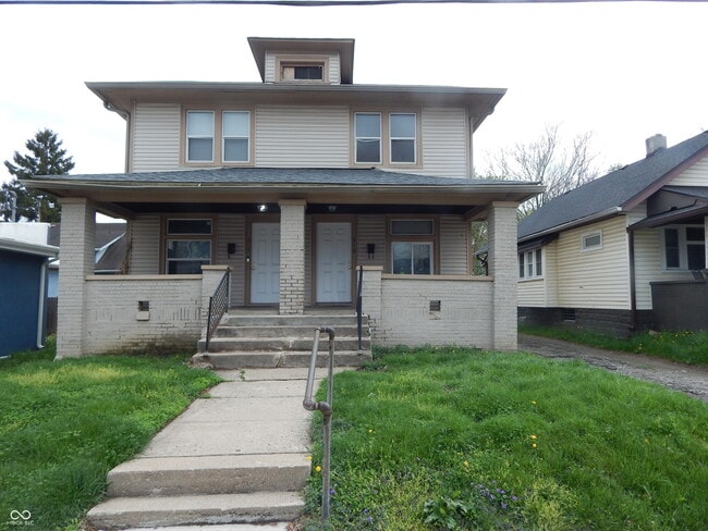 Primary Photo - 319 W 40th St
