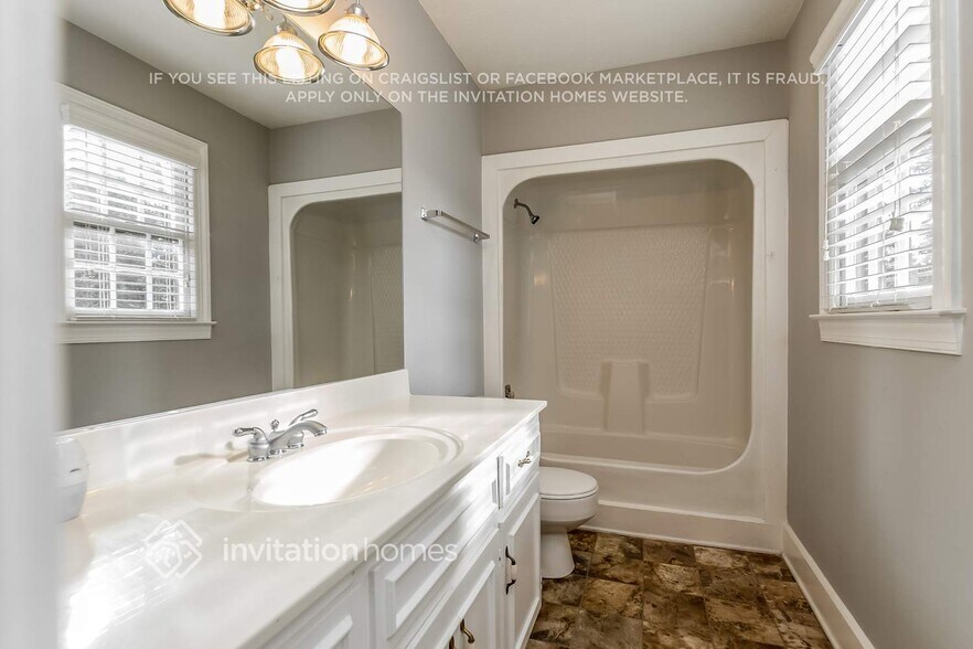 Building Photo - 1694 Webb Gin House Rd