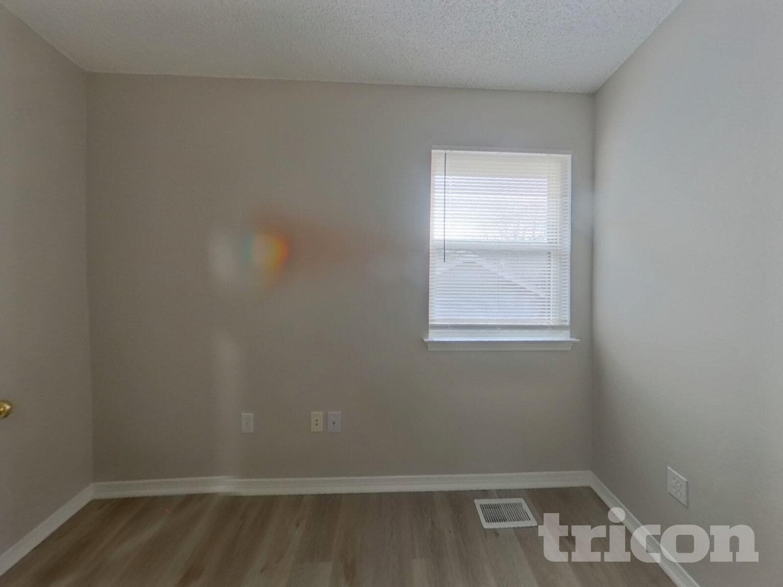 Building Photo - 3460 Cedarhurst Way