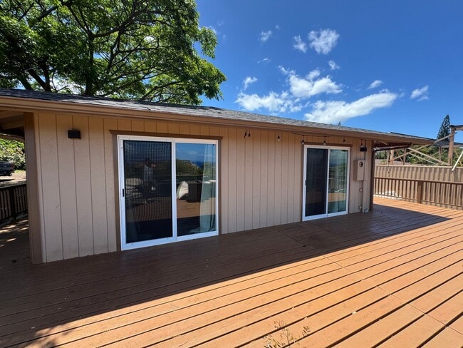 Building Photo - Kahana-Three Bedroom Ocean View Home