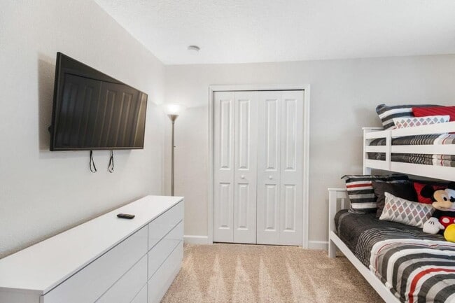 Building Photo - 8945 Stinger Dr