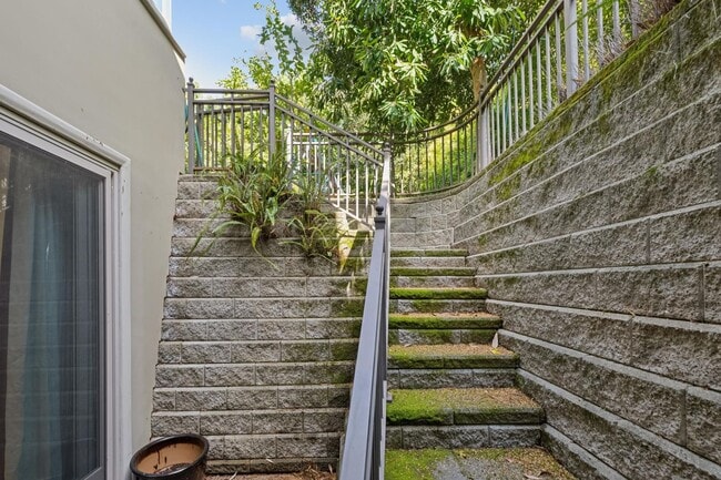 Building Photo - 7BR / 6BA Los Altos Home with Elevator, 3-Car Garage & EV Charging