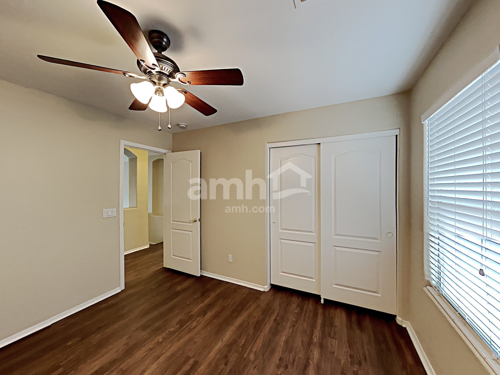 Building Photo - 17015 W Ipswitch Way