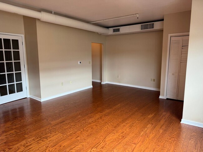 Building Photo - Lehigh Riverport Condo Available