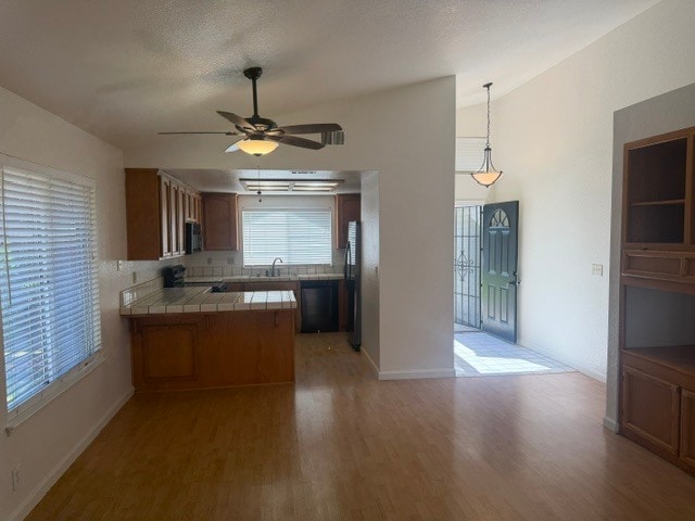 Building Photo - Charming Modesto 3 Bedroom 2 Bathroom Home