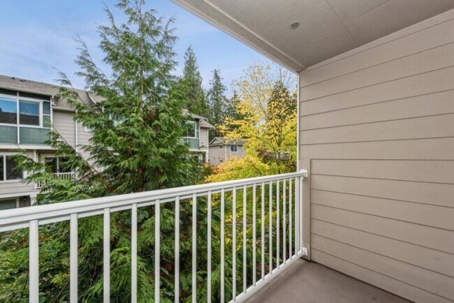 Building Photo - 2 bedroom in Shoreline WA 98133