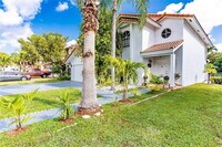Building Photo - 8909 SW 108th Pl