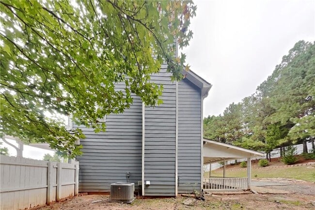 Building Photo - 2545 Falcon Chase Ct
