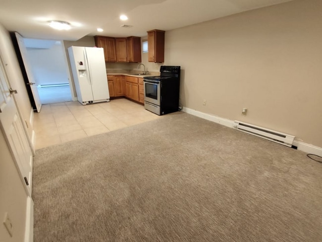 Building Photo - 128 Forest Dr