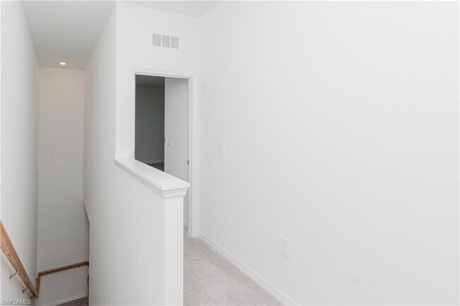 Building Photo - 14815 White Pearl Rd