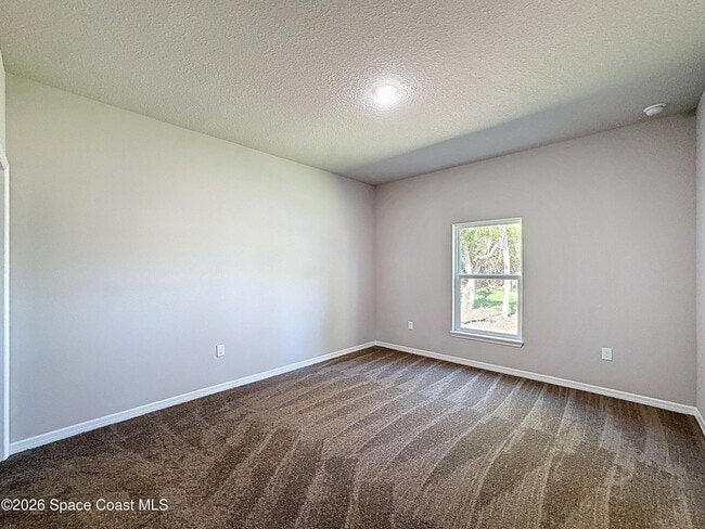 Building Photo - 528 L M Davey Ln