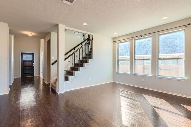Building Photo - 3264 Pablo Cir
