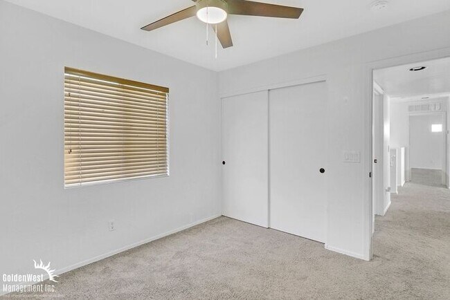 Building Photo - Stunning 3Bdm 2.5Ba Home in Prime North Phoenix Location!