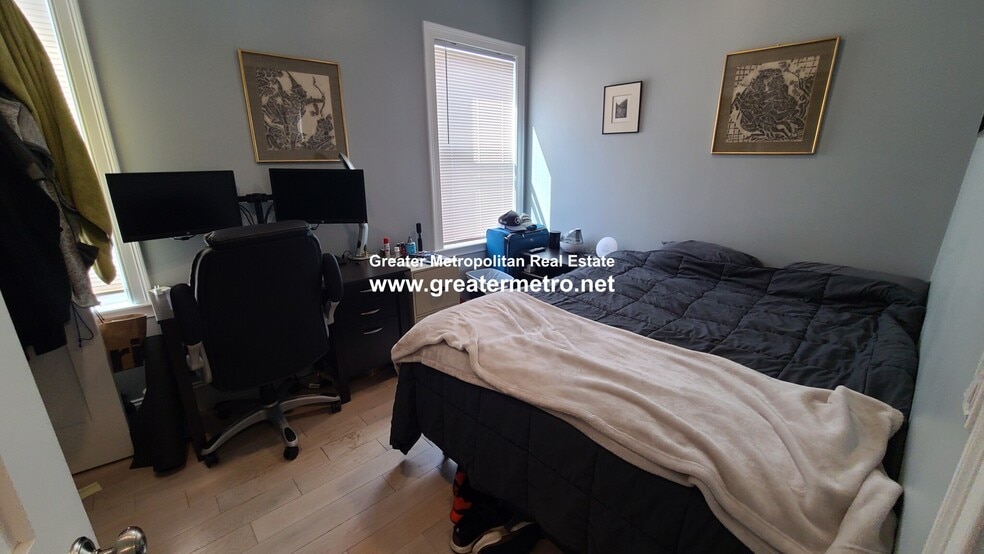 Building Photo - 21 Winfield St