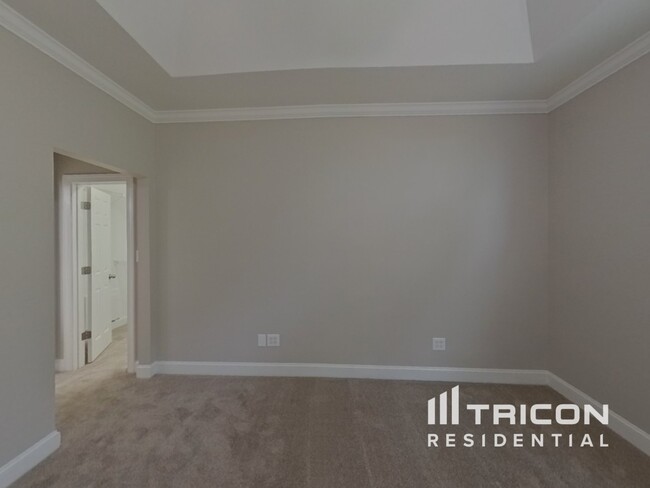 Building Photo - 8721 Magnolia Estates Dr
