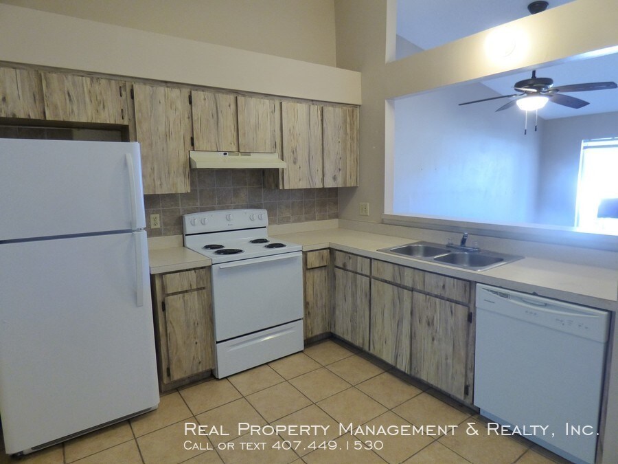 Ious 2 Br 1 Ba Duplex Orlando Fl Apartment Finder