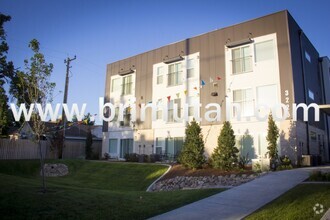 Building Photo - 3225 S 900 E