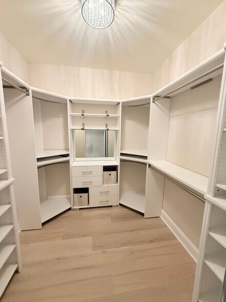 Building Photo - 89 Silver Oaks Cir