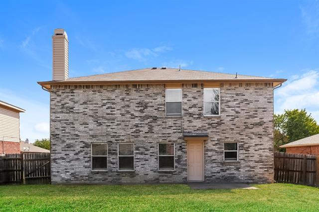 Building Photo - 3011 Clemente Dr