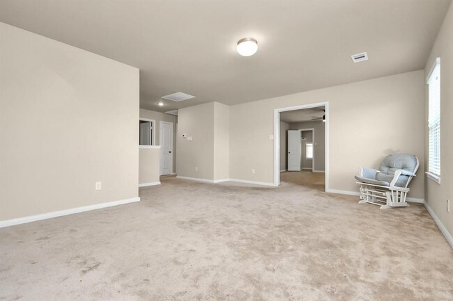 Building Photo - 13022 Silverglen Run Trl