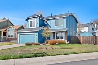 Building Photo - 5401 N Wagonwheel Trail
