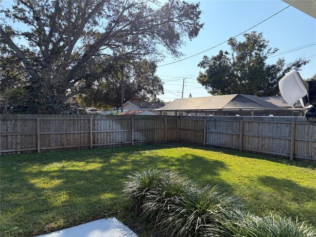 Building Photo - 5746 103rd Ave N