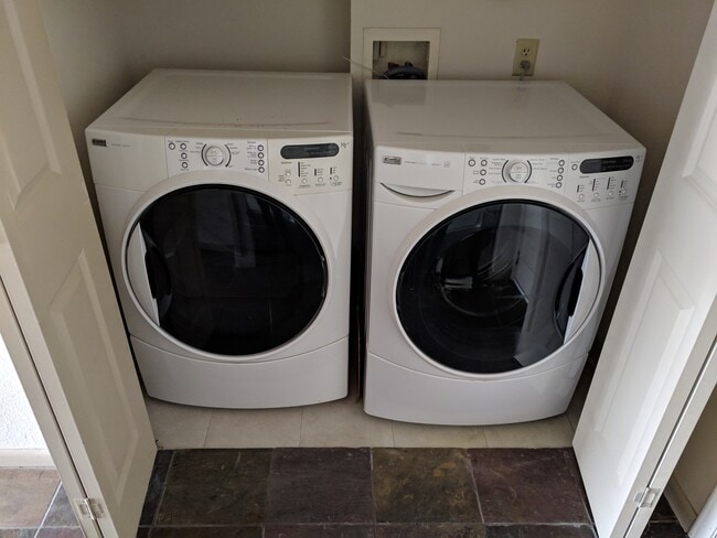 Washer Dryer - 3505 Sage Rd