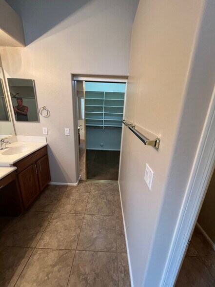 Large walk in closet in primary - 40781 W Walker Way