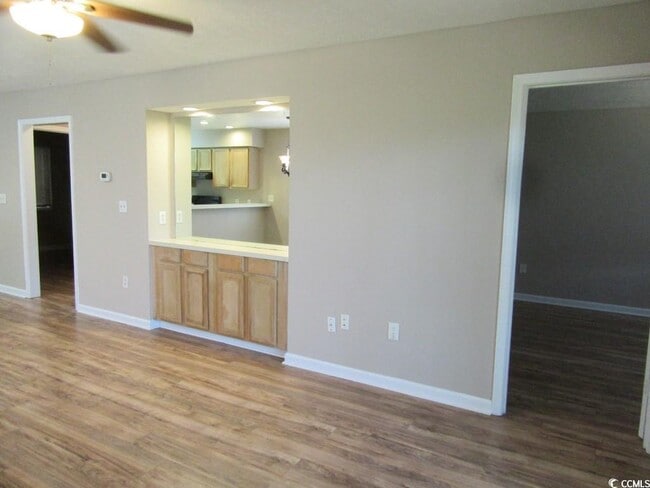 Building Photo - 4107 Pinehurst Cir