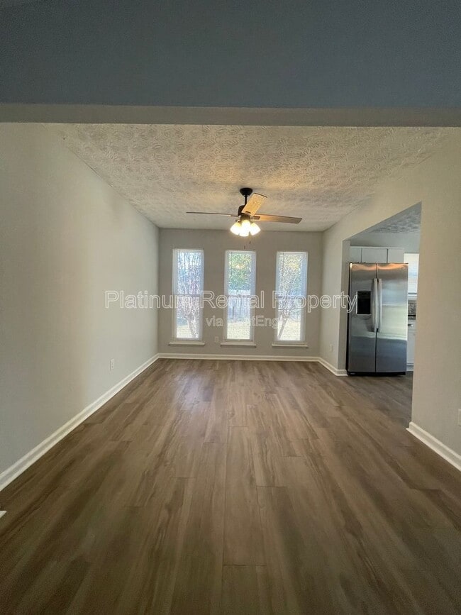 Building Photo - 1630 Creek Crossing SE