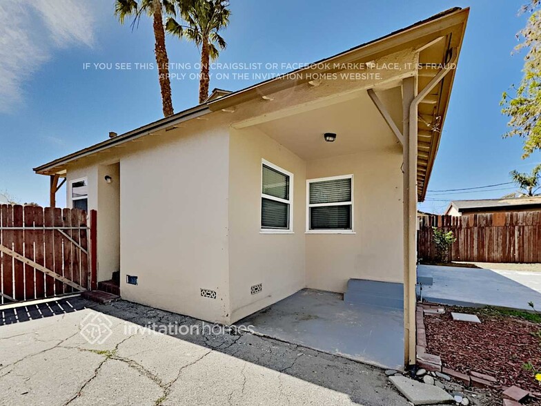 Building Photo - 18147 Archwood St