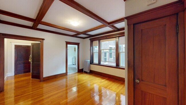 Building Photo - 1376 Commonwealth Ave