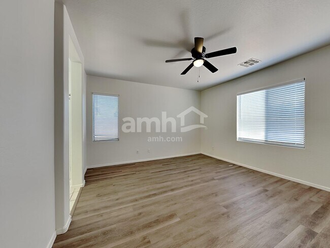 Building Photo - 8211 W Forest Grove Ave