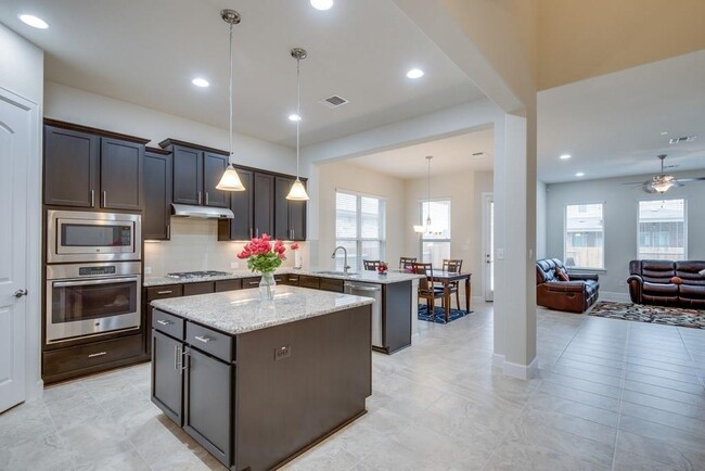 Building Photo - 708 Garner Park Dr
