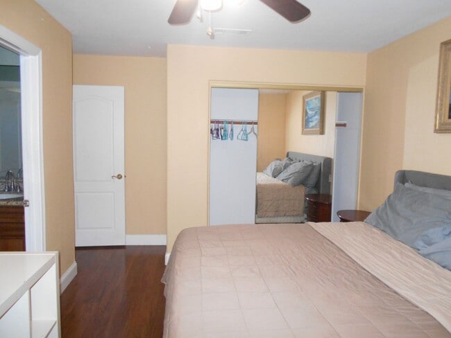 Building Photo - 8317 Opal Cove Dr