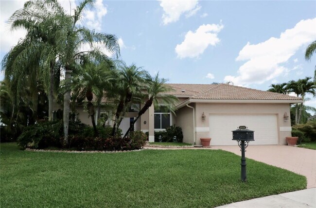 Building Photo - 2686 Palmer Pl