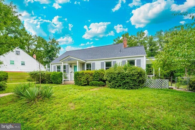 Building Photo - 13205 Okinawa Ave