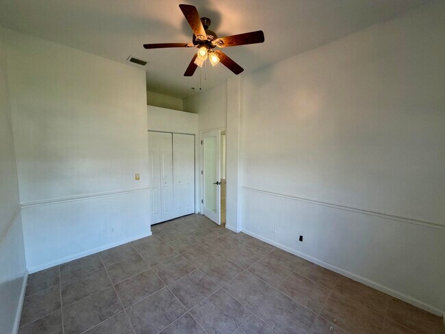 Building Photo - 1742 SW Effland Ave