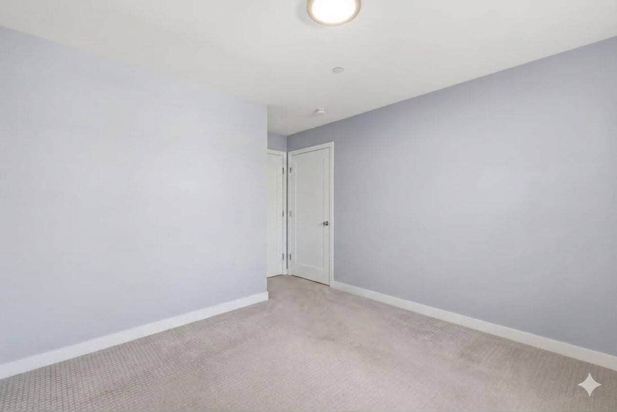Building Photo - 34 Mill Commons Dr