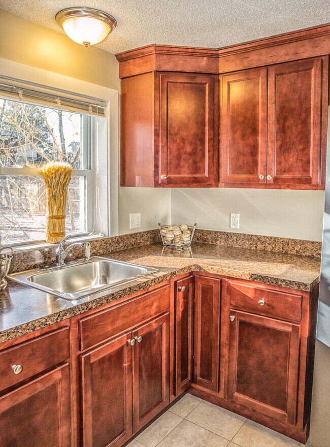 Building Photo - Beautiful Updated Ranch for Rent!