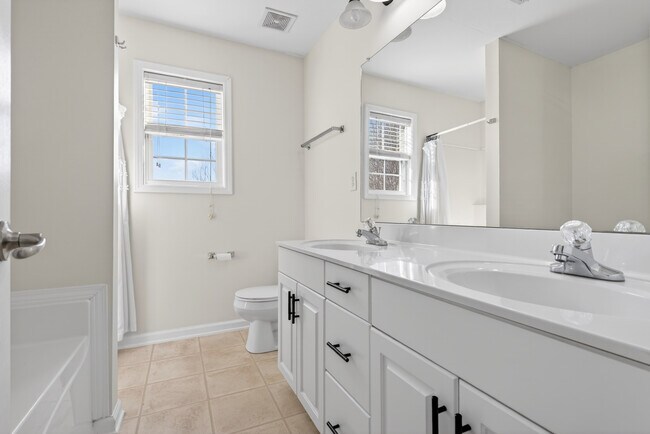 Building Photo - 3693 S Jot Dr