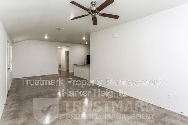 Building Photo - 2329 Alterman Dr