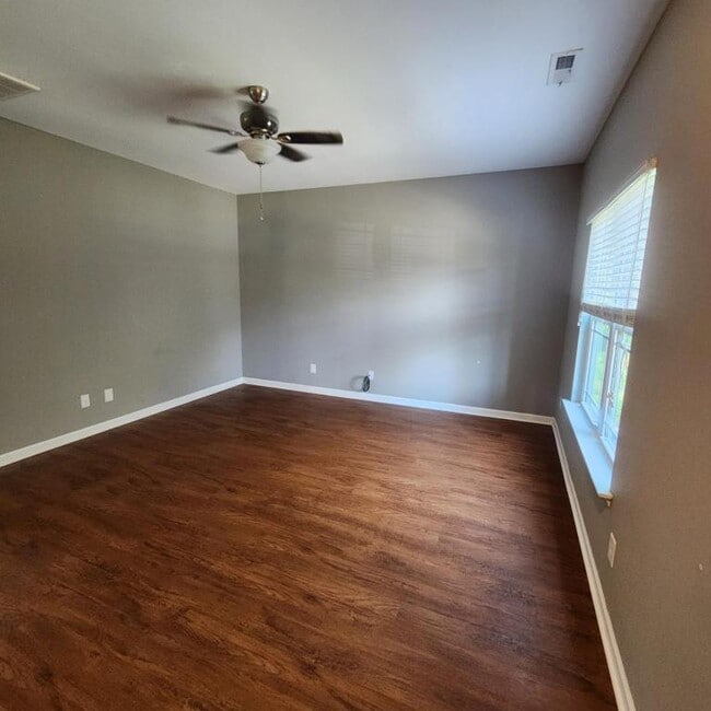 Building Photo - 4109 Kittrell Farms Dr