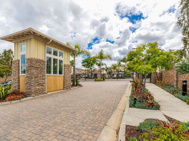 Building Photo - 2073 White Alder Ln