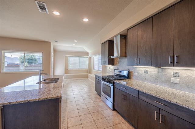 Building Photo - 1141 Kingston Ct