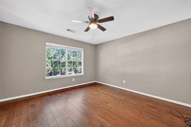 Building Photo - 1719 Park Harbor Estates Dr