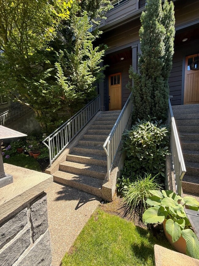 Building Photo - Stunning Contemporary townhome in Coveted Peterkort Woods, near St. Vincent's in Cedar Mill